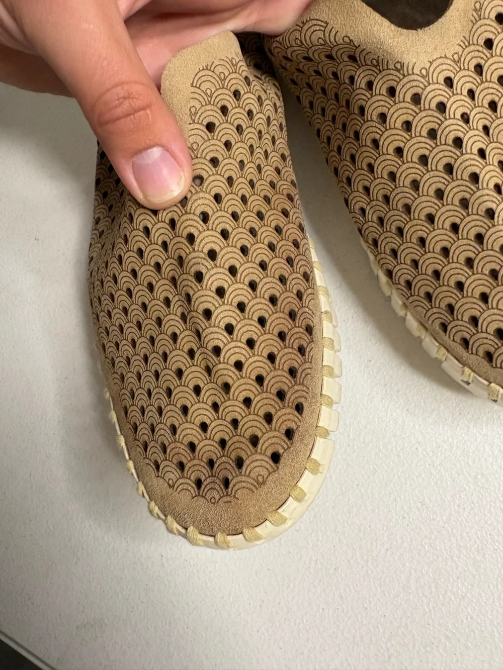 Ilse Jacobsen Tulip 139 Slip On Sneakers Latte Tan Perforated Shoes EU 39